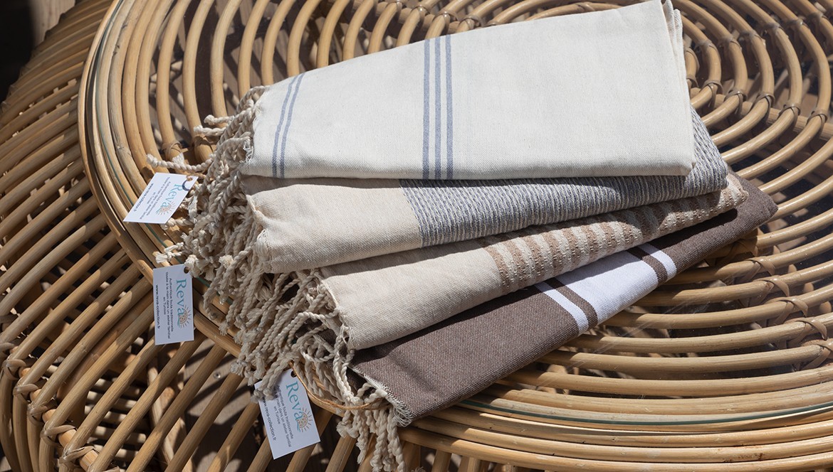 L'origine de la Fouta : Une Histoire Millénaire de Tradition Textile